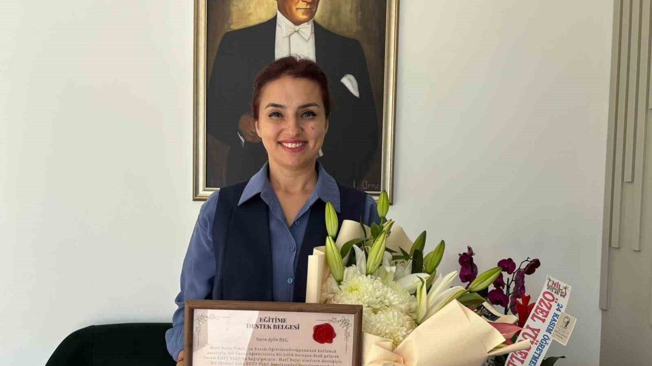 MTK Koleji 3-C Velilerinden Öğretmenler Günü'ne Anlamlı Burs Hediye