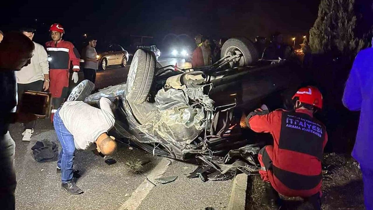 Muğla-Aydın Karayolu'nda Takla: 48 EM 932 Plakalı Araçta Sürücü Hafif Yaralandı