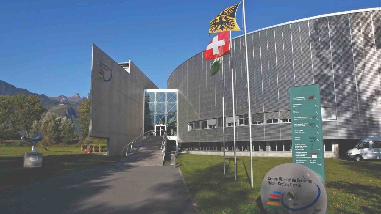 Muğla Büyükşehir Bisiklet Takımı Kıta Takımı Statüsüne Kabul Edildi