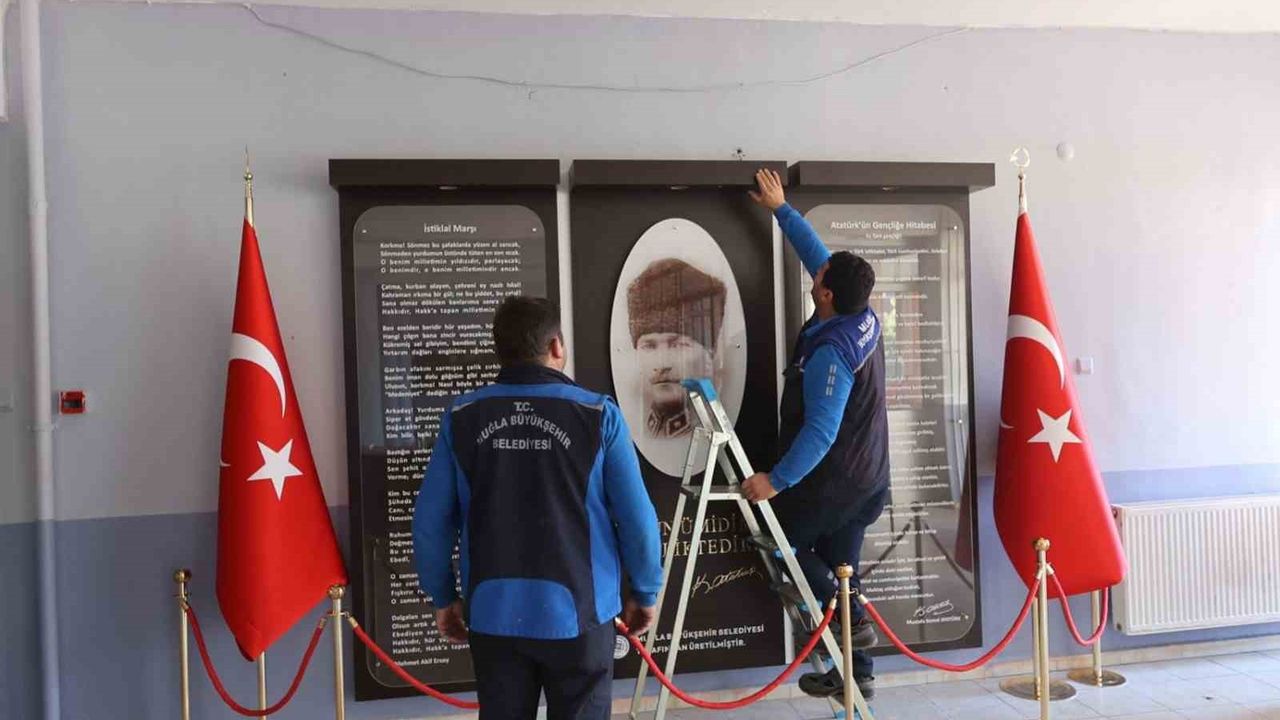 Muğla Büyükşehir'den Okullara Ara Tatil Bakımı: 185 Atatürk Büstü ve 84 Köşe