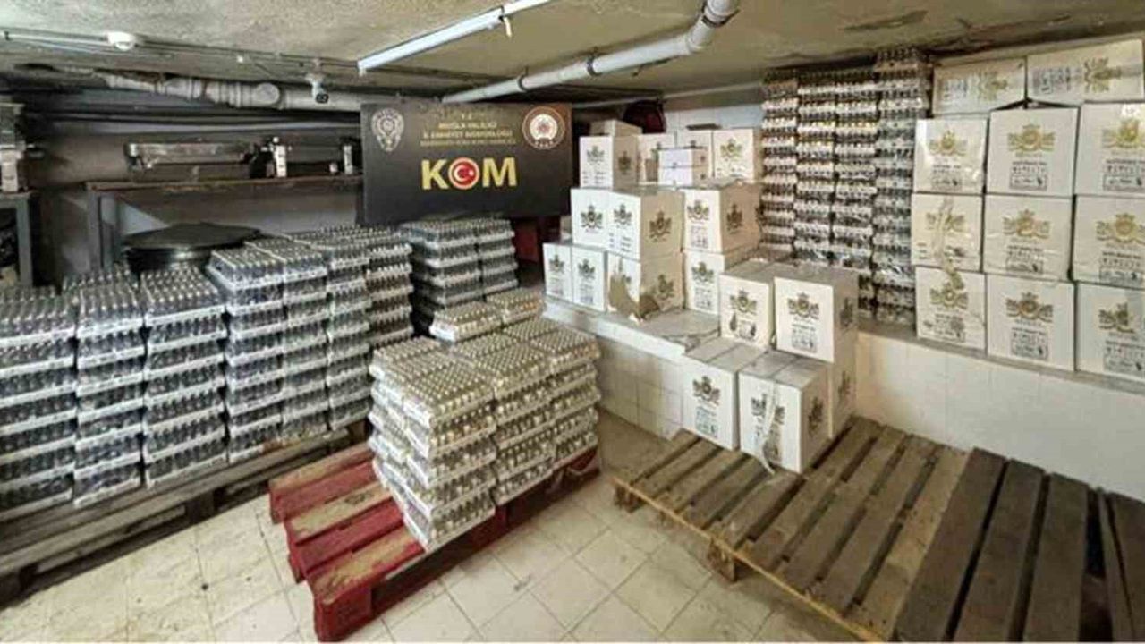 Muğla'da 28 bin 896 şişe gümrük kaçağı alkol ele geçirildi