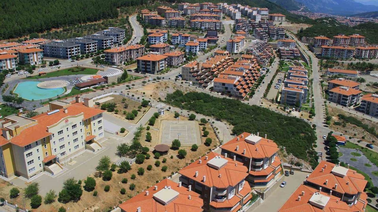 Muğla'da Konut Satışları Arttı — Ekim 2025'te 2 bin 369