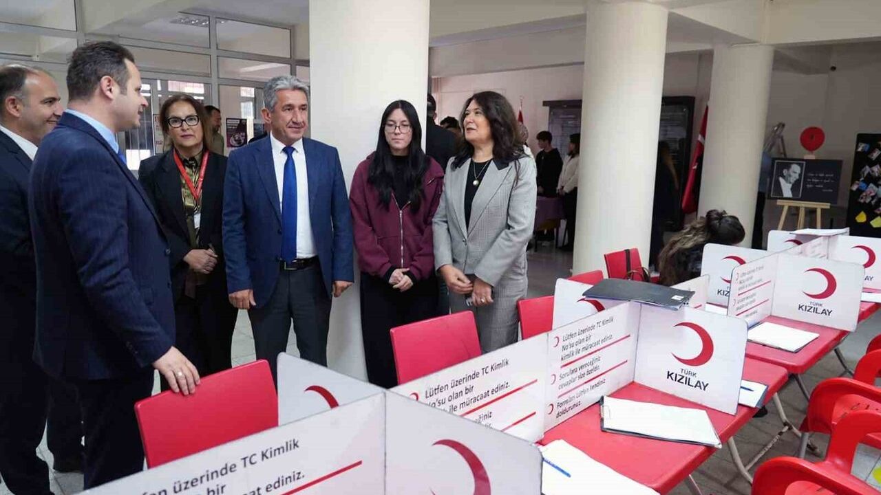 Muğla'da Öğretmenlerden 'Kan Dostum Öğretmenim' Bağışı