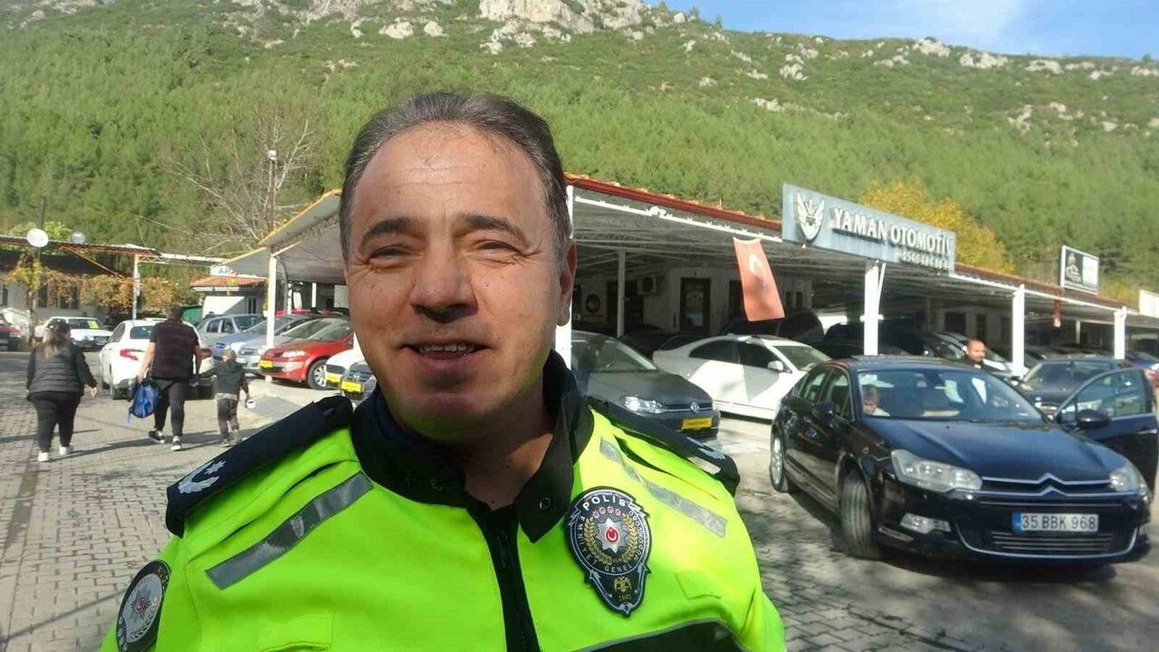 Muğla Trafik Şube Müdürü Haçan’dan Özel İhtiyaçlı Çocuğa Dokunaklı Hediye