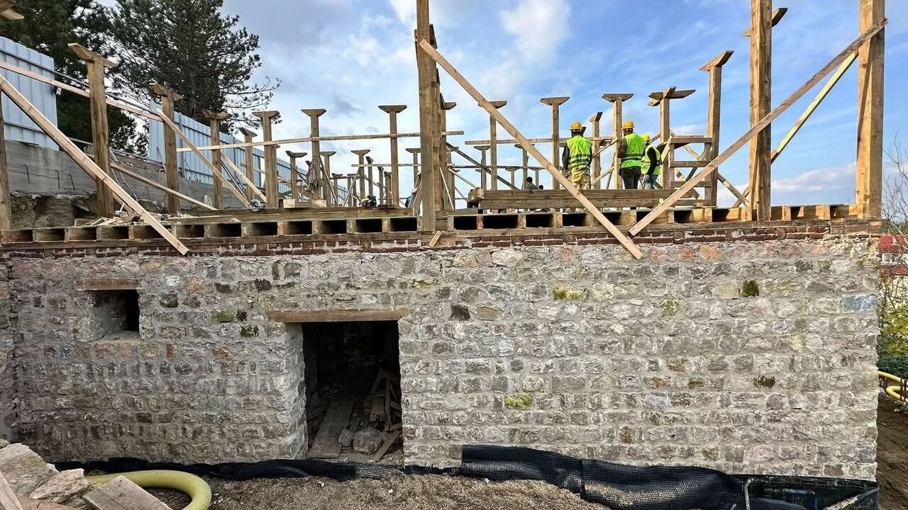 Muradiye Mevlevihanesi'nde İhya ve Restorasyon Çalışmaları Sürüyor