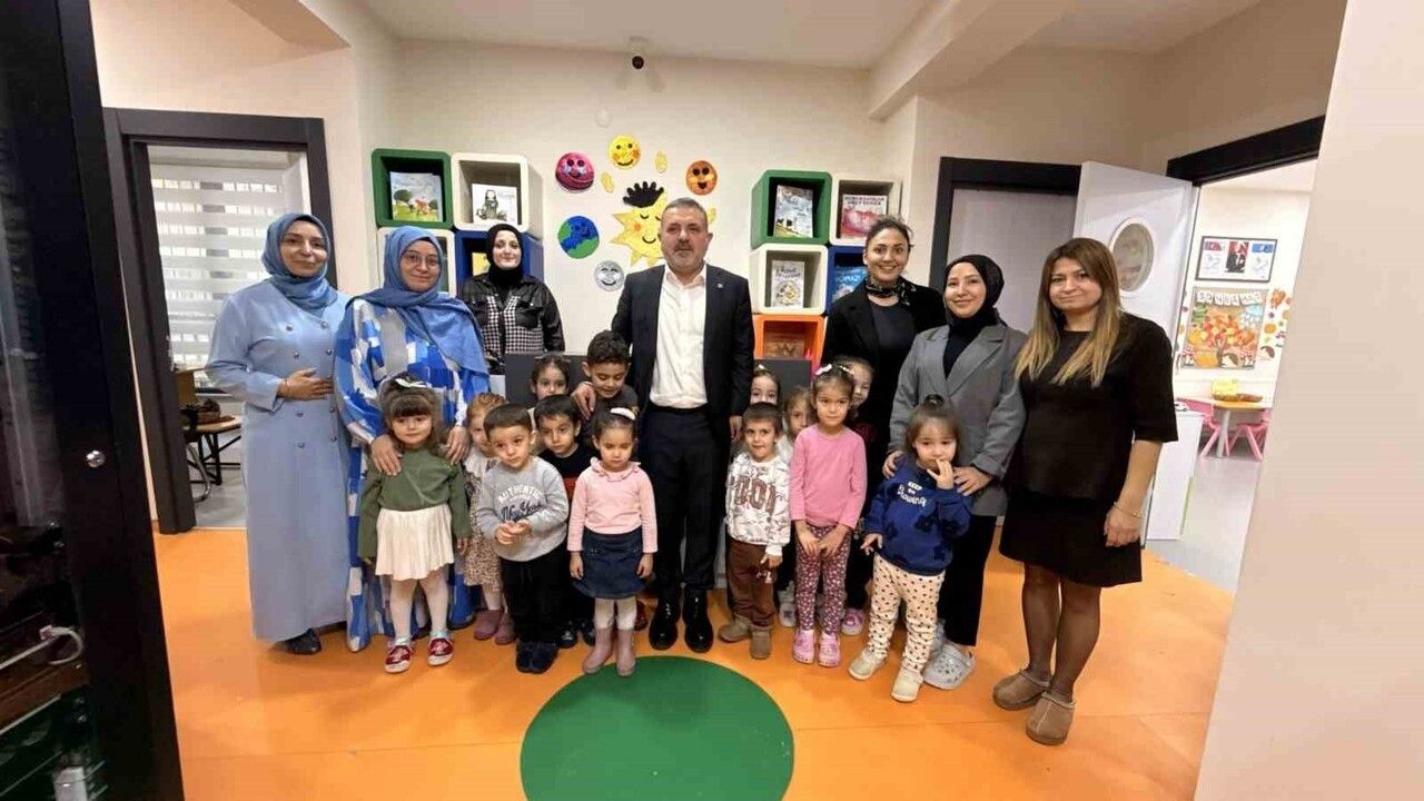 Murat Ercan'dan 24 Kasım Öğretmenler Günü'nde Kreş Ziyareti