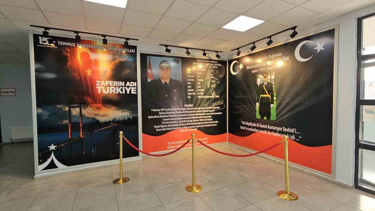 Nazilli'de Şehit Teğmen Muhammet Can Sevim'in İsmi Ortaokulda: 'Şehide Saygı Alanı' Açıldı