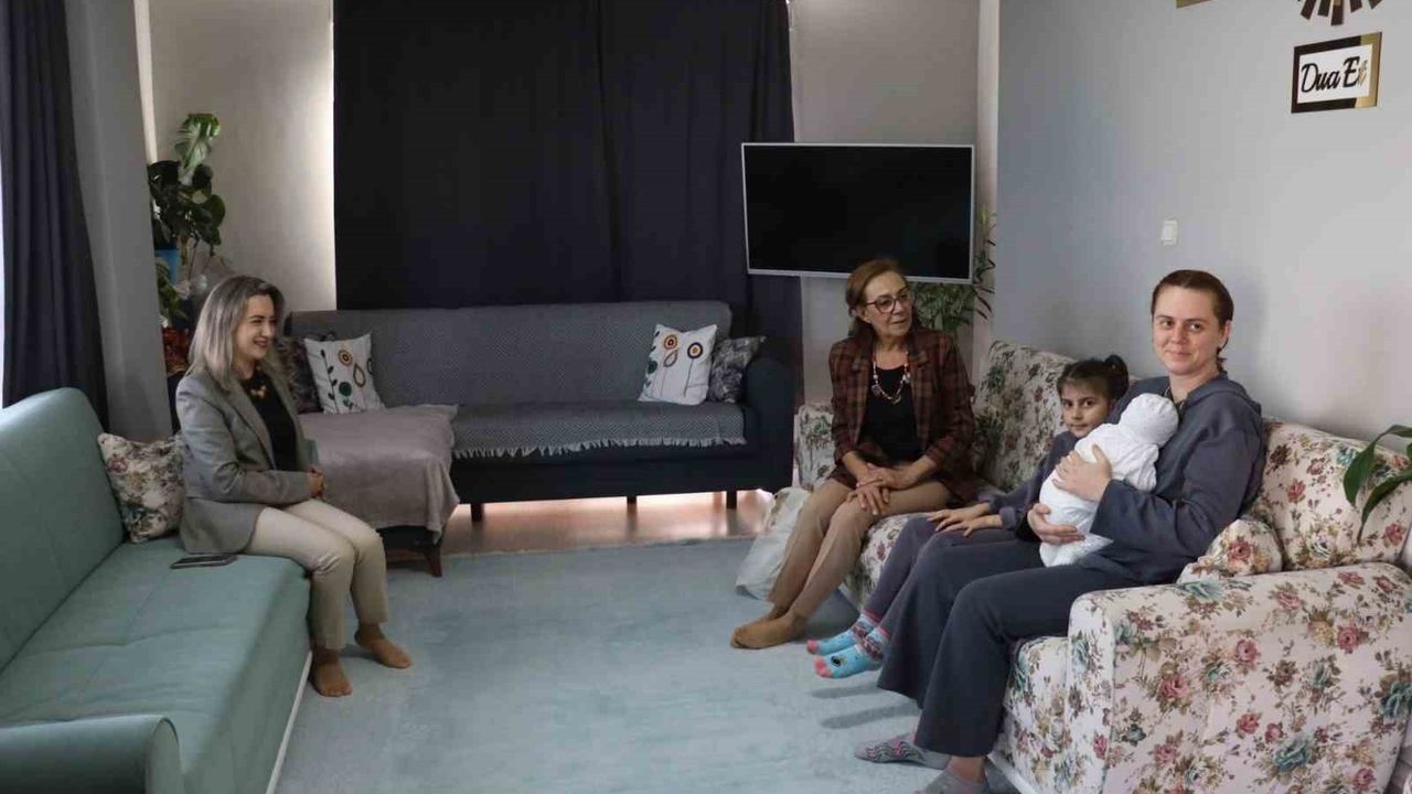 Nazilli'de Yeni Doğanlara İlk Hediye: Hoş Geldin Bebek Projesi