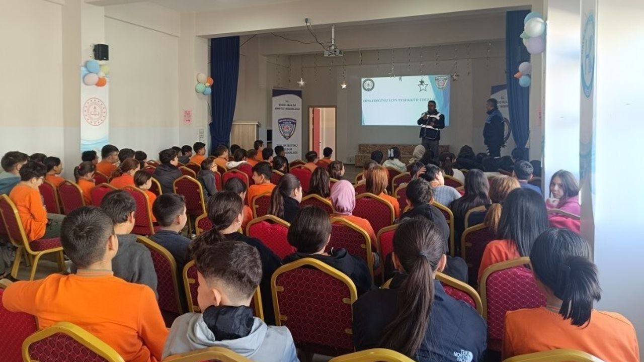 Niğde'de Öğrencilere Güvenlik, Trafik ve Akran Zorbalığı Eğitimi