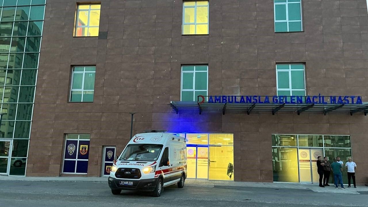 Niğde'de Traktör Kazası: 14 Yaşındaki Metehan Akarsu Hayatını Kaybetti