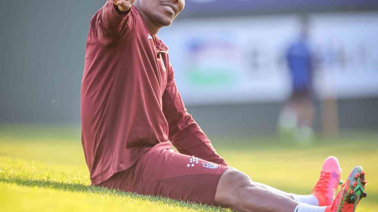 Nwakaeme'nin Geri Dönüşü: Trabzonspor'da Gün Sayıyor