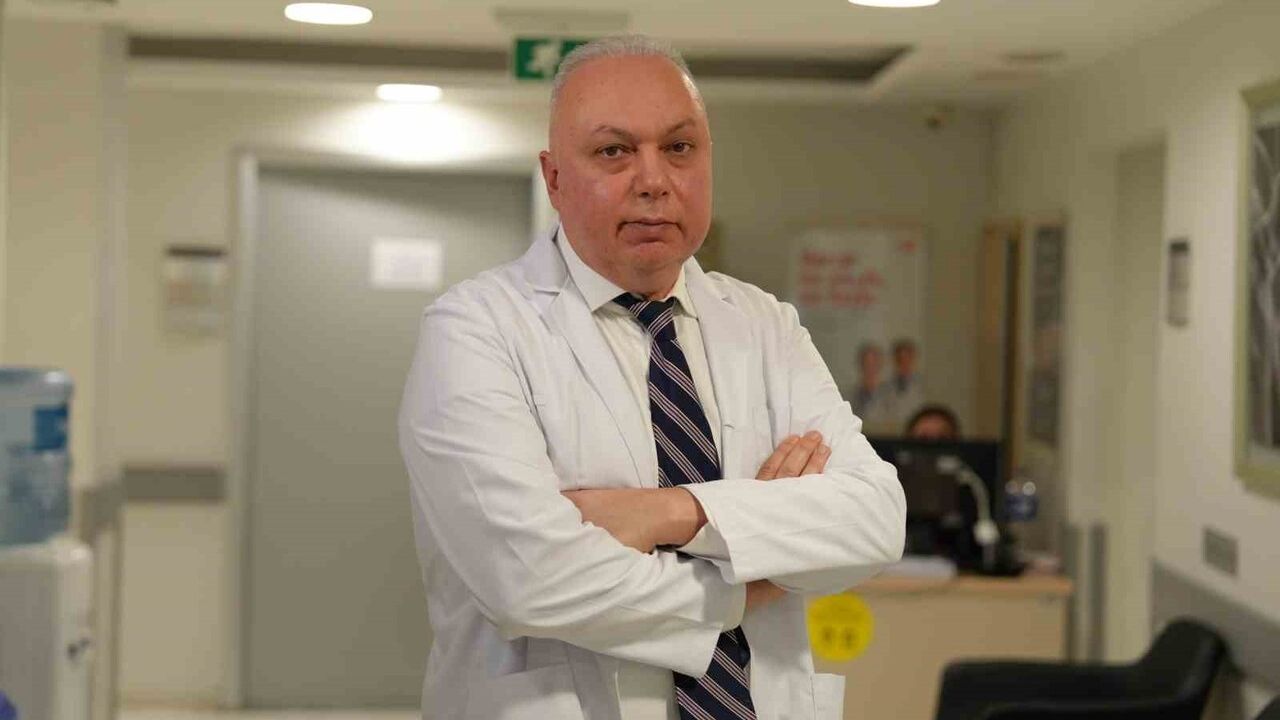 Omurga Romatizması Uyarısı: Erken Tanı ve Düzenli Egzersiz Şart