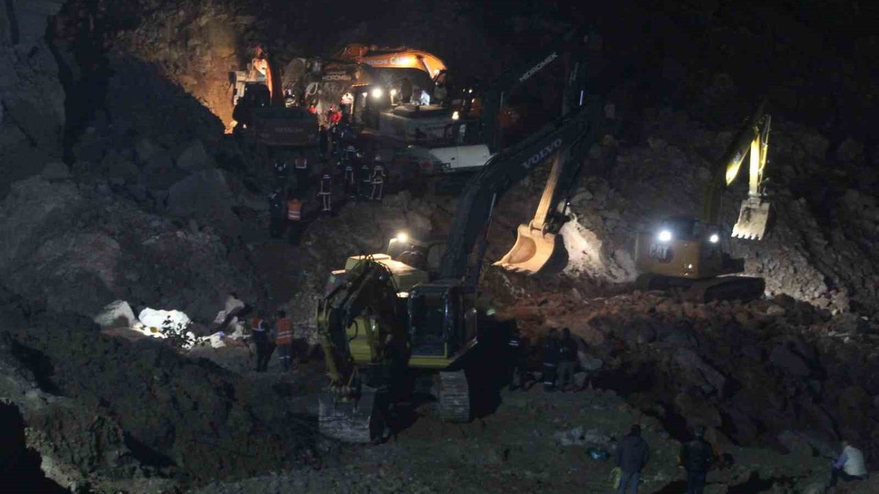 Ordu'da Taş Ocağı Göçüğünde 1 İşçi Öldü, 1 Kayıp