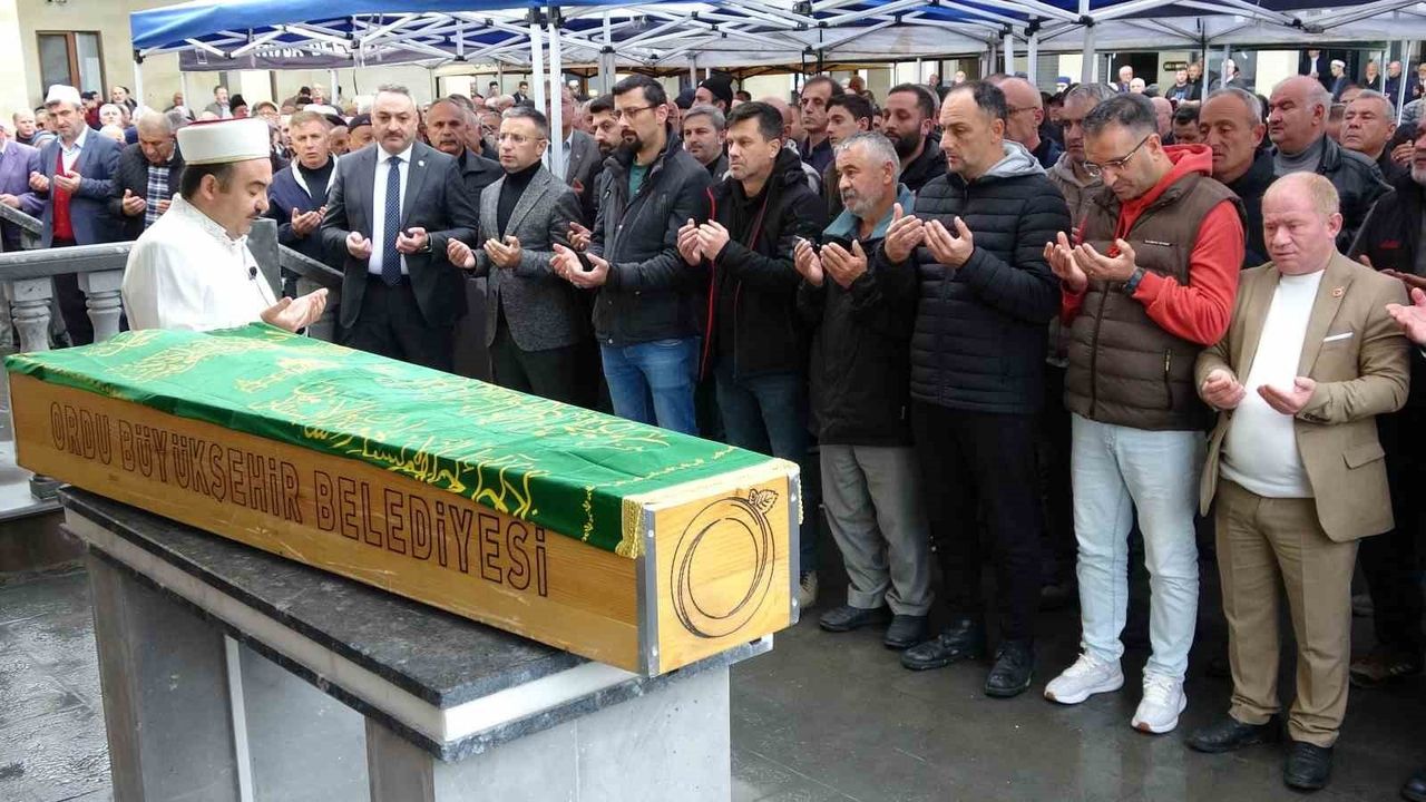 Ordu Fatsa'da Göçük: Kamyon Şoförü Mustafa Ahmet Şahin Defnedildi
