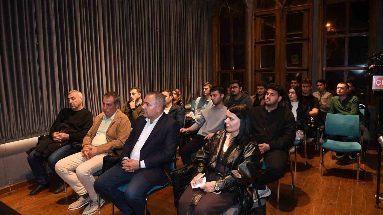 Osmangazi'de Orhan İğrek: 'Biz Figüran Değil, Ağabey Olmalıyız'