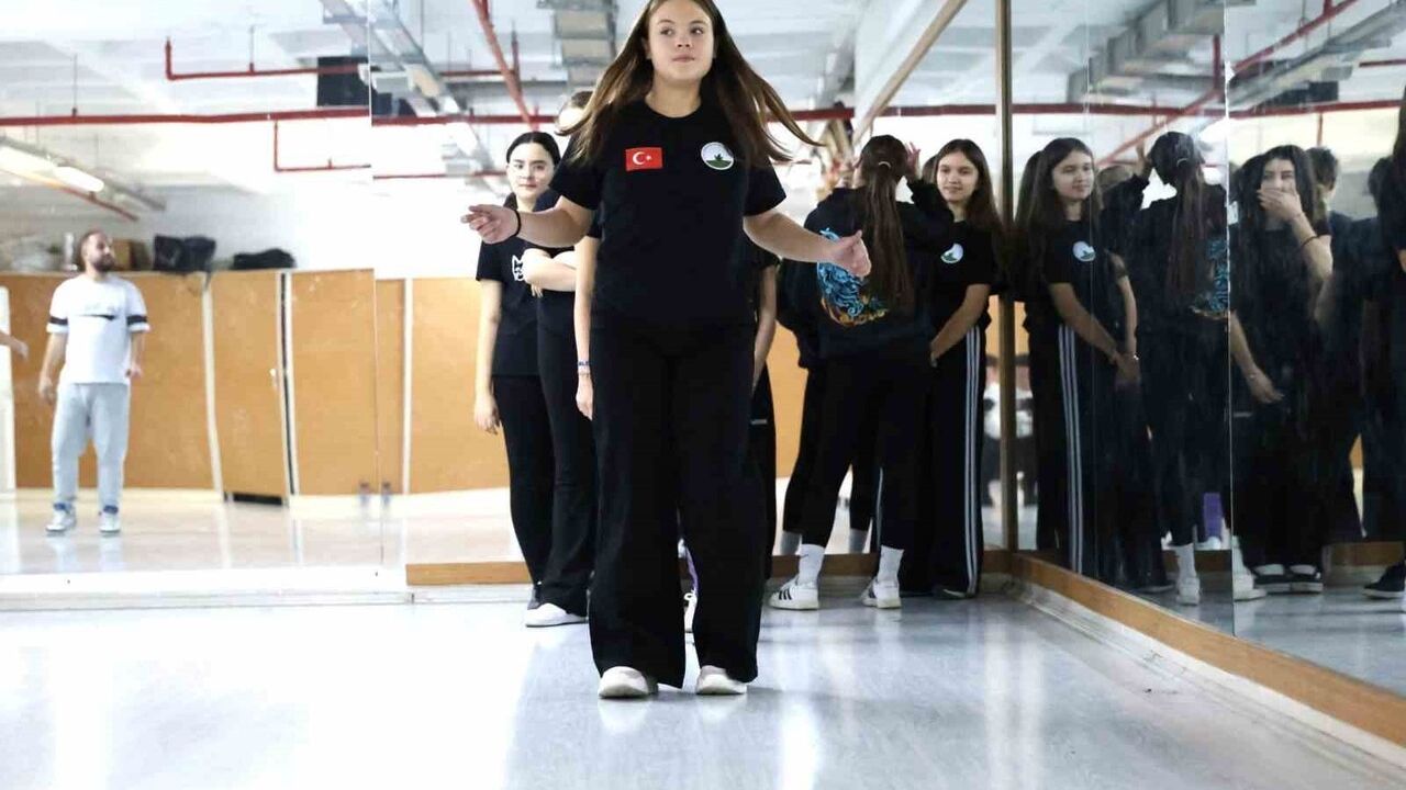 Osmangazi'de Ücretsiz Modern Dans Kursları: Geleceğin Dansçıları Yetişiyor