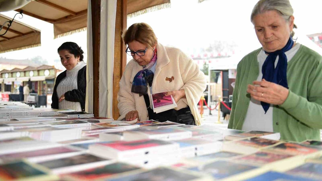 Osmangazi Kitap Fuarı'nda 5. Gün Yoğun İlgi