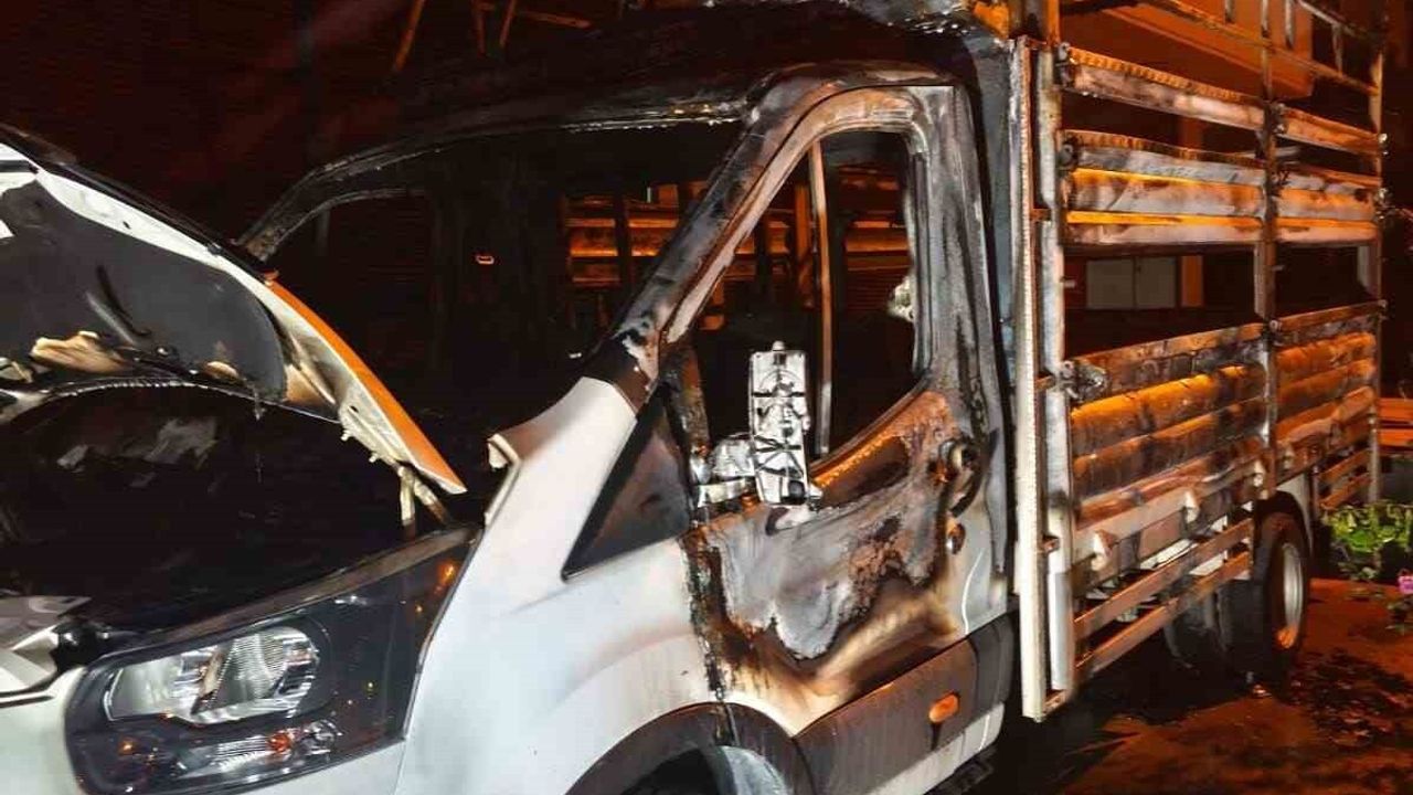 Osmaniye'de Molotoflu Saldırı: Kamyoneti Kundaklayan 2 Şüpheli Tutuklandı