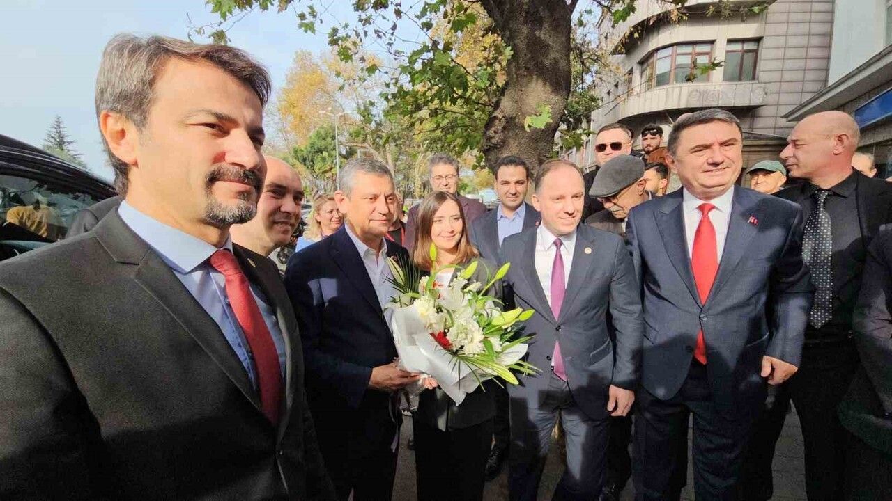 Özgür Özel: Mansur Yavaş’a Soruşturma 'Buradan Sonuç Alamayacaklar'