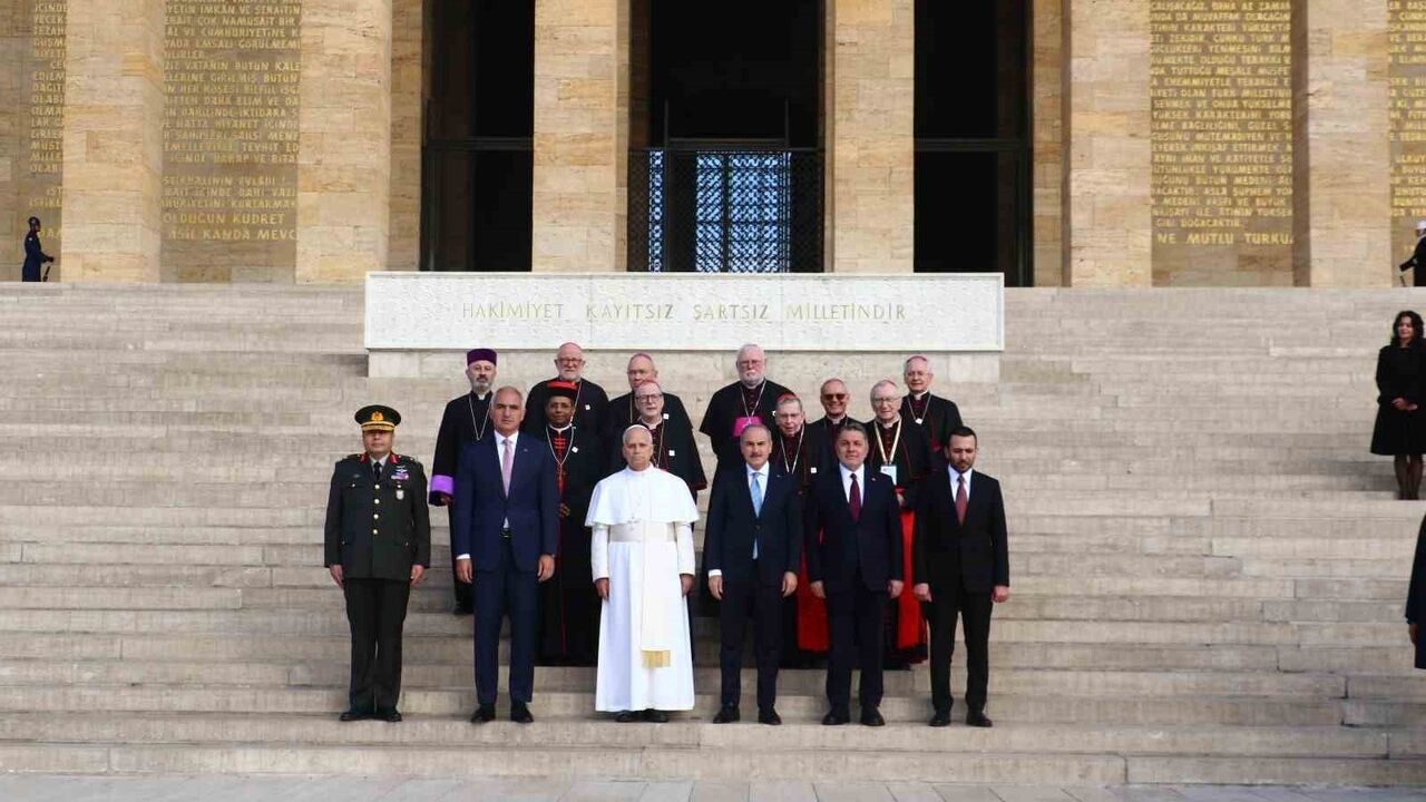 Papa 14. Leo Türkiye Ziyaretine Anıtkabir'den Başladı