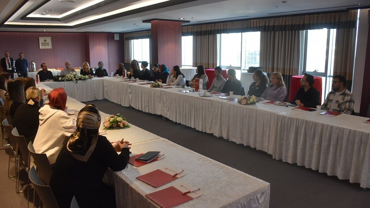 Prof. Dr. Haydar Sur: Duygusal Zeka Doğru İletişimin Anahtarı