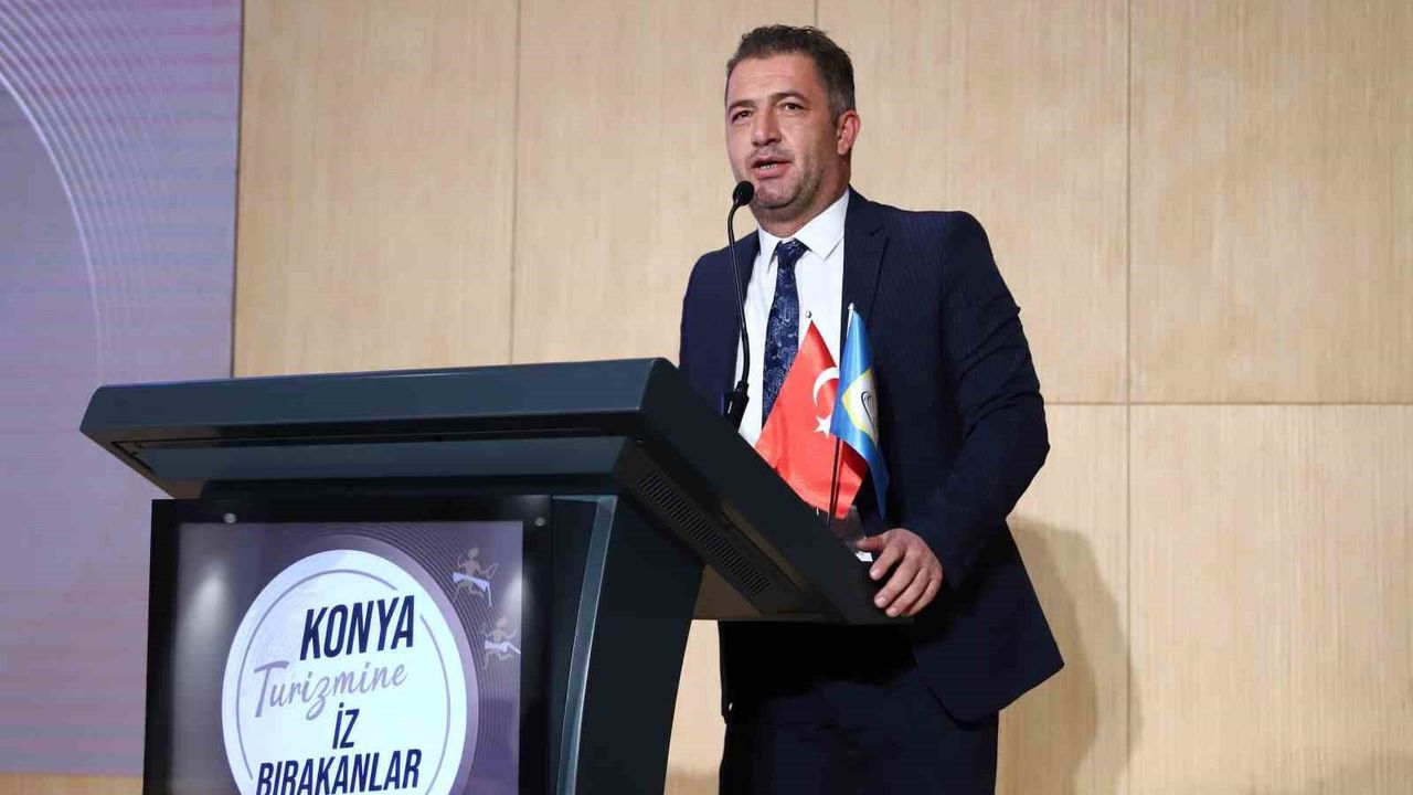 Prof. Dr. Ian Hodder Çatalhöyük Deneyimlerini Konya'da Paylaştı