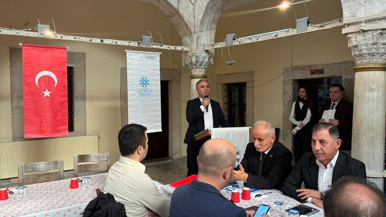 Recep Seyhan Anıldı: İstanbul'da TYB'de Anma Programı