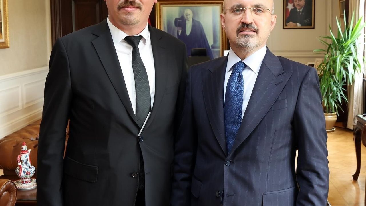 Rıfat Ertaş'tan Mehmet Ertaş’a Sert Tepki: Zeytinli'de 'Kıyı Kenar Kanunu' mu, 'Danışıklı Dövüş' mü?