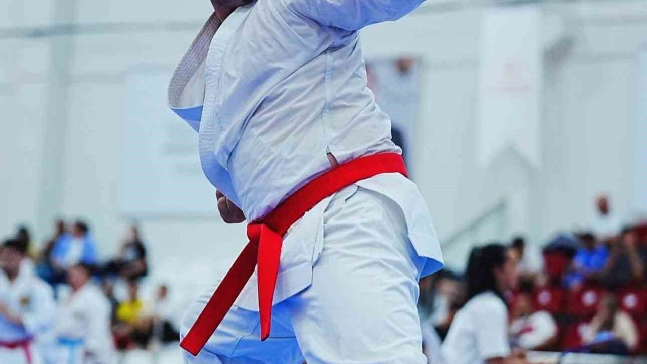 Sabri Kıroğlu'nun Hedefi: Tokyo Deaflympics'te Altın Madalya