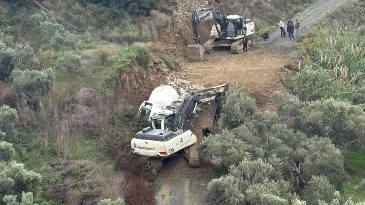 Samandağ'da Beton Mikseri Devrildi: Sürücü Hafif Yaralandı
