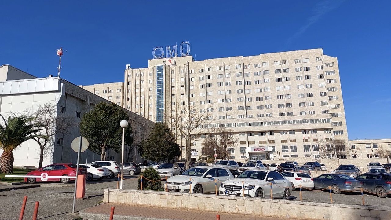 Samsun'da 5 Öğrenci Hamburgerden Zehirlendi