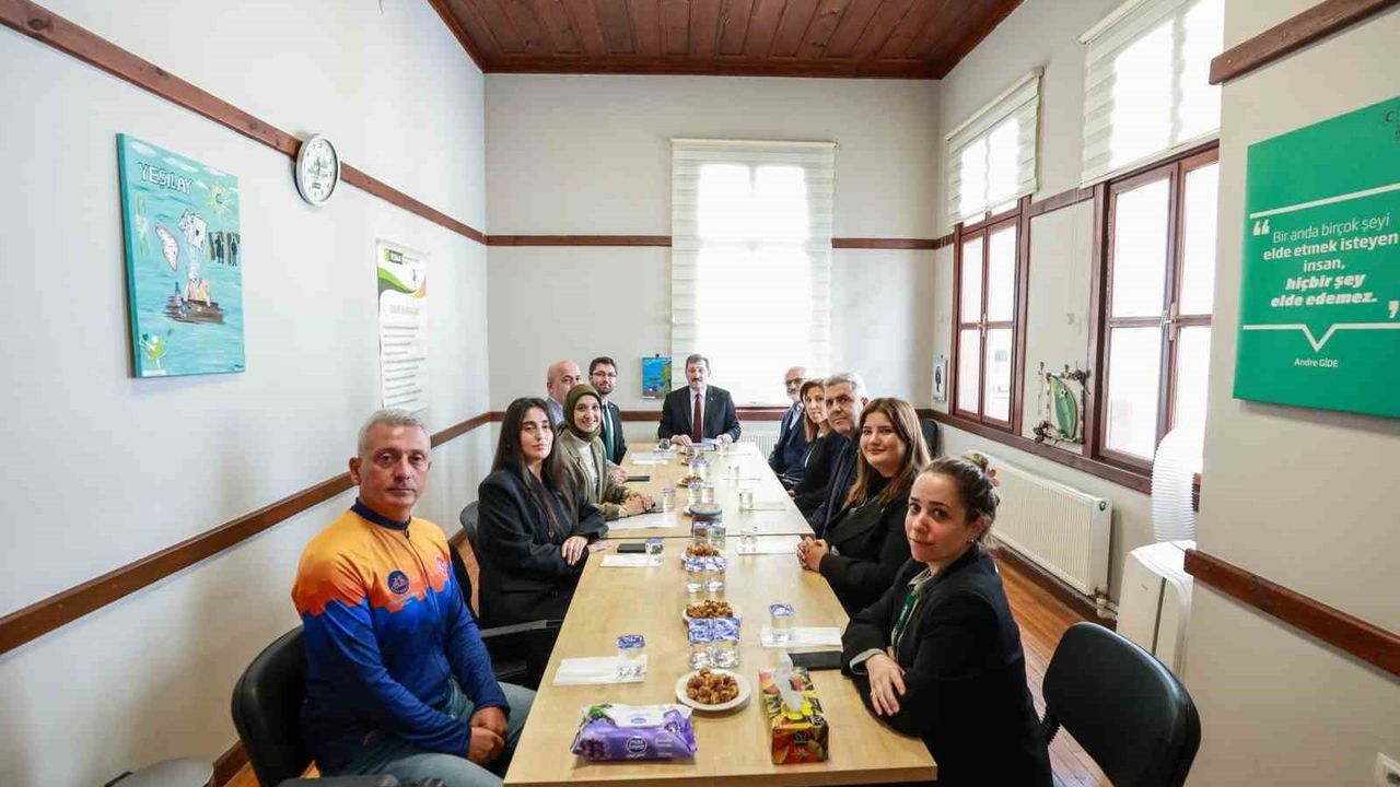 Samsun'da Bağımlılıkla Mücadele Güçleniyor — Vali Orhan Tavlı, Yeşilay ve YEDAM'ı Ziyaret Etti