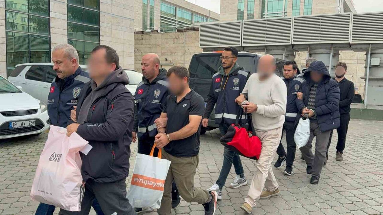 Samsun'da FETÖ'nün yeni yapılanmasına operasyon: 5 kişi adliyeye sevk edildi