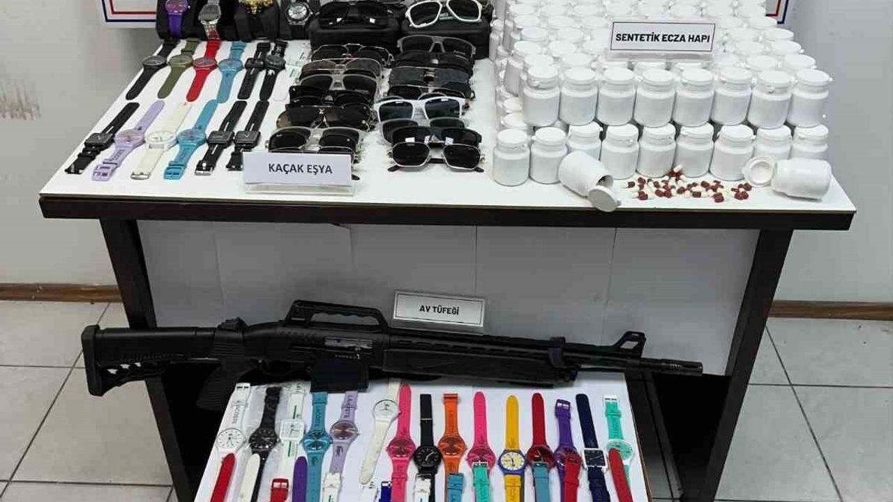 Samsun'da Jandarma Operasyonu: 1 Gözaltı, 10 bin 136 Hap Ele Geçirildi