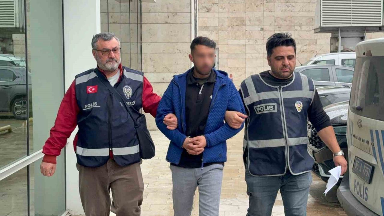 Samsun'da Kız Kardeşine Bıçak Dayayan Kasap Tutuklandı