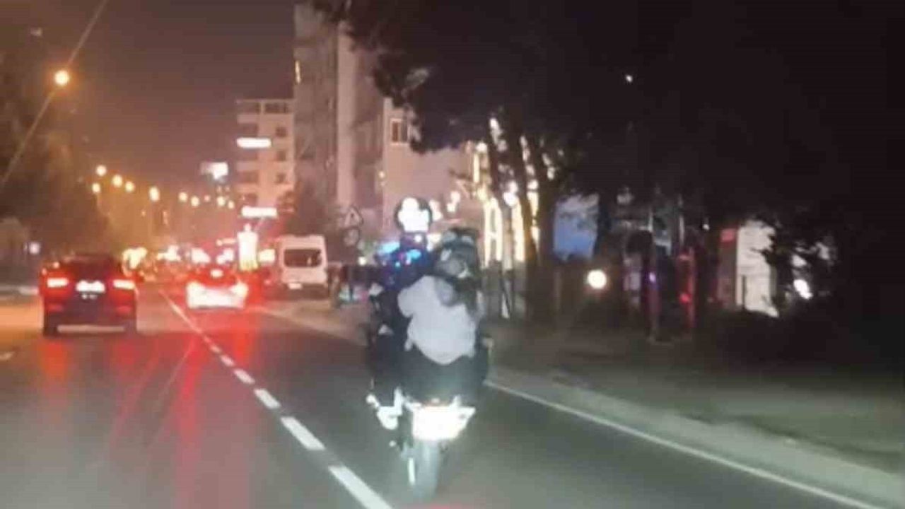 Samsun'da Sosyal Medyada Paylaşılan Trafik İhlali: 4 Bin 143 Lira Ceza