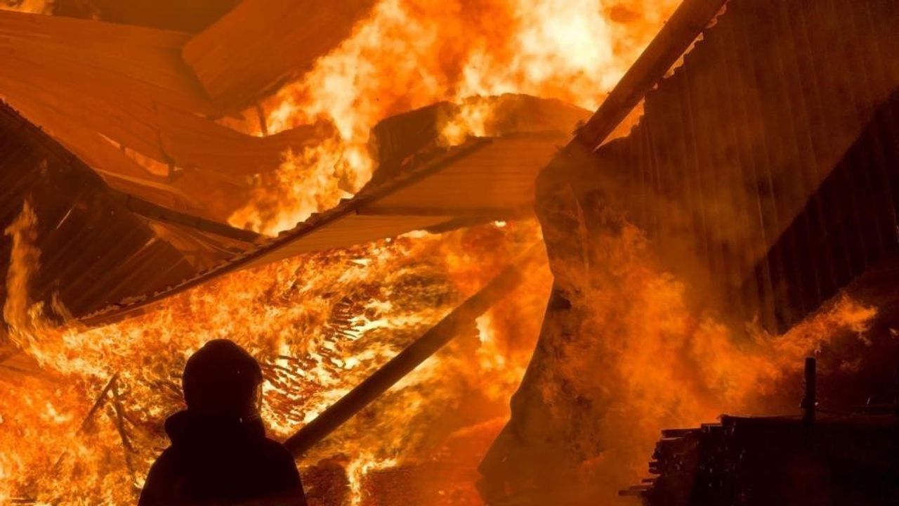 Samsun İtfaiyesi'nden Kış Uyarısı: Yanlış Soba Kullanımı Ölümcül