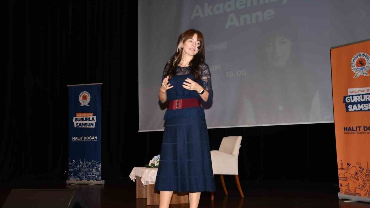 Saniye Bencik Kangal ile Vezirköprü'de 'Bilinçli Ebeveynlik' Söyleşisi