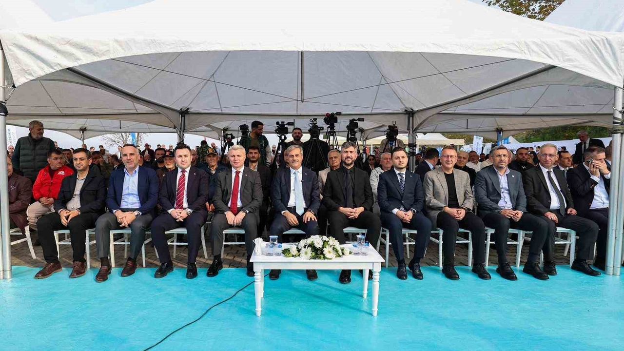 Sapanca Park Projesi: Sapanca Gölü'ne 100 bin m²'lik Yeşil Dönüşüm