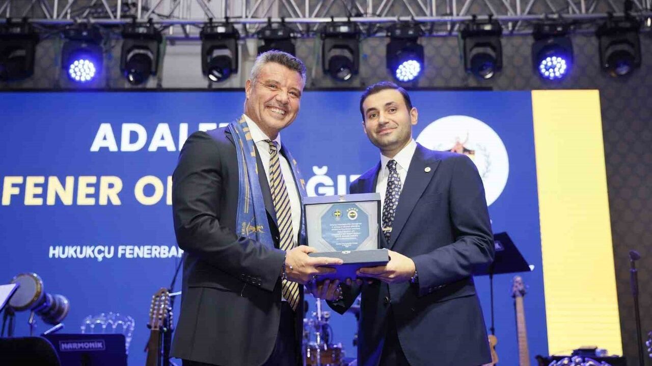 Saran: HUFEDER'in 5. Yılında Fenerbahçemizi Daha Güçlü Bir Geleceğe Taşıyacağız