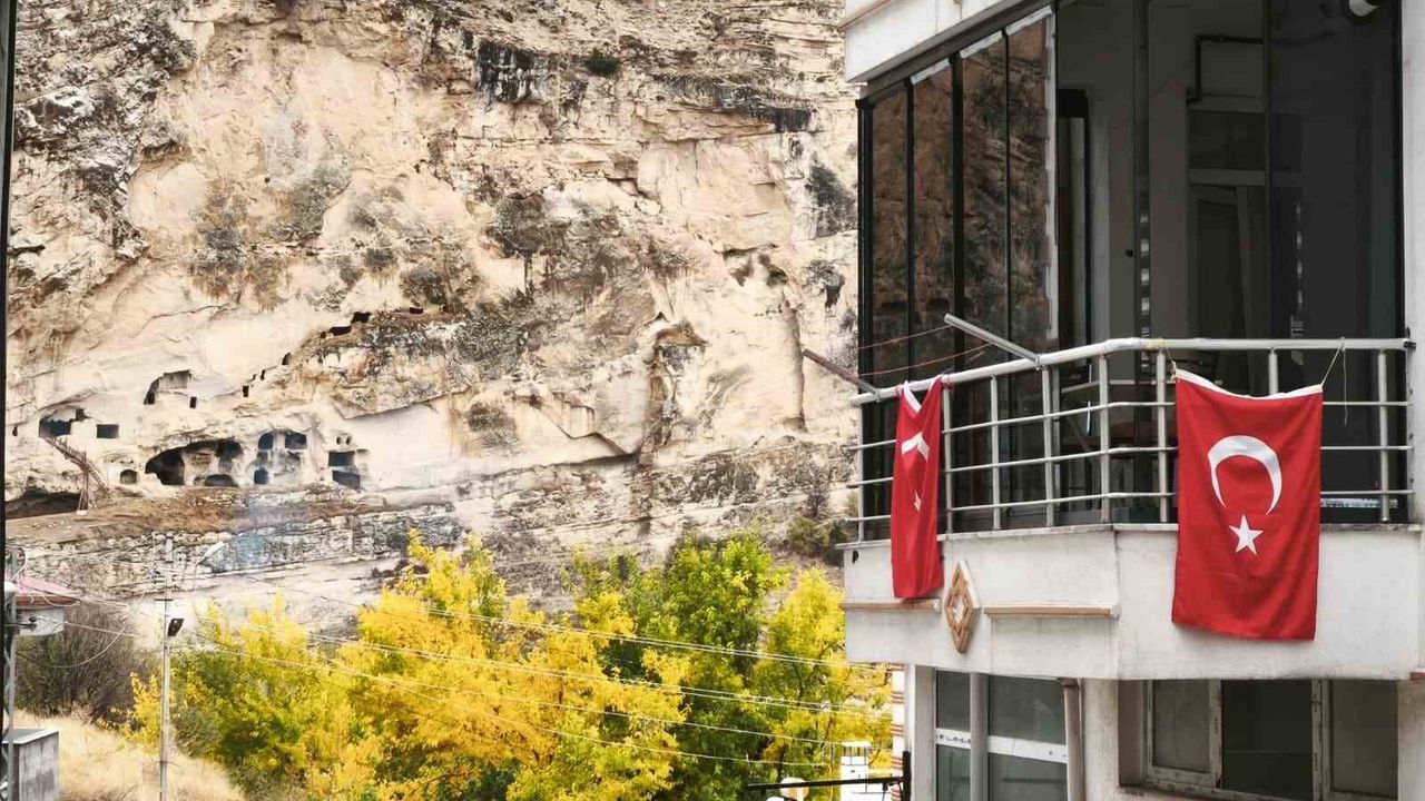 Şehit Annesinin Çağrısı Tunceli'de 14 Yaşındaki Gençte Karşılık Buldu