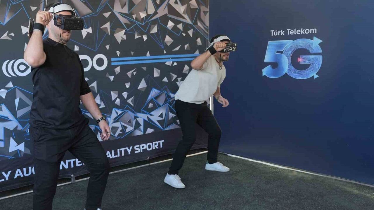 Selfyfest’25: Türk Telekom 5G Deneyimini 7 Üniversiteye Taşıdı