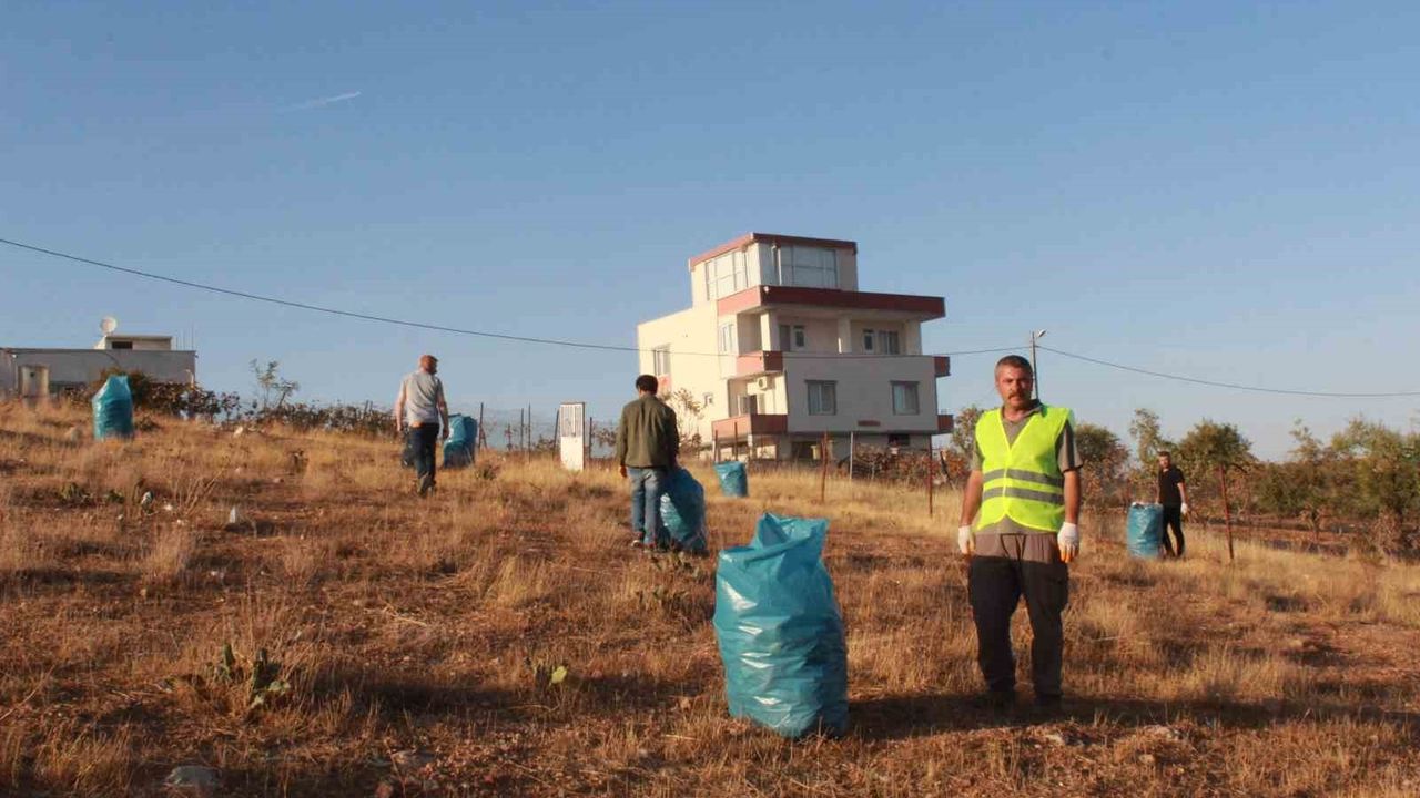 Siirt'te 5 Gönüllü İki Yılda 2 Ton Çöp Topladı