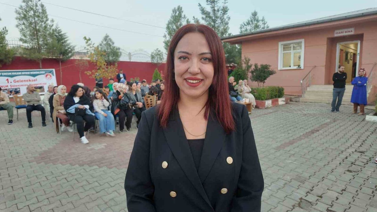 Siirt'te Koruma Altındaki Çocuklarla Danuk Şöleni ve Açık Hava Sineması