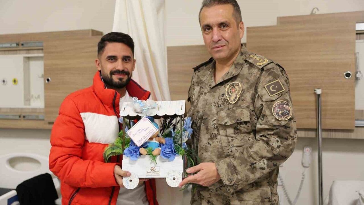 Şırnak'ta İkize 'Volkan' İsmi: Emniyet Müdürüne Onurlu Jest