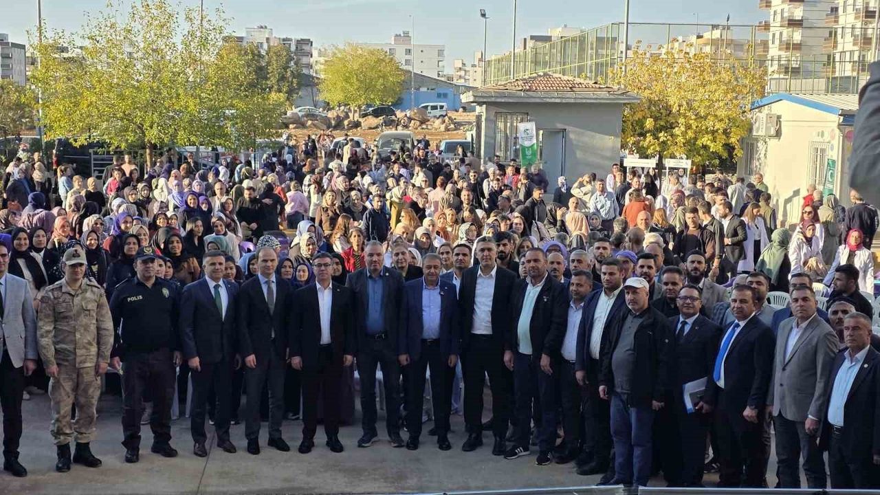 Siverek'te Bağımlılıkla Mücadele Toplantısı — Vali Hasan Şıldak Katıldı