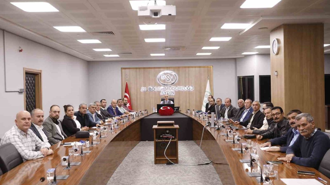 Söke'de Muhtarlar Dere Temizliği, Islah ve Gölet Talebini Yetkililere iletti