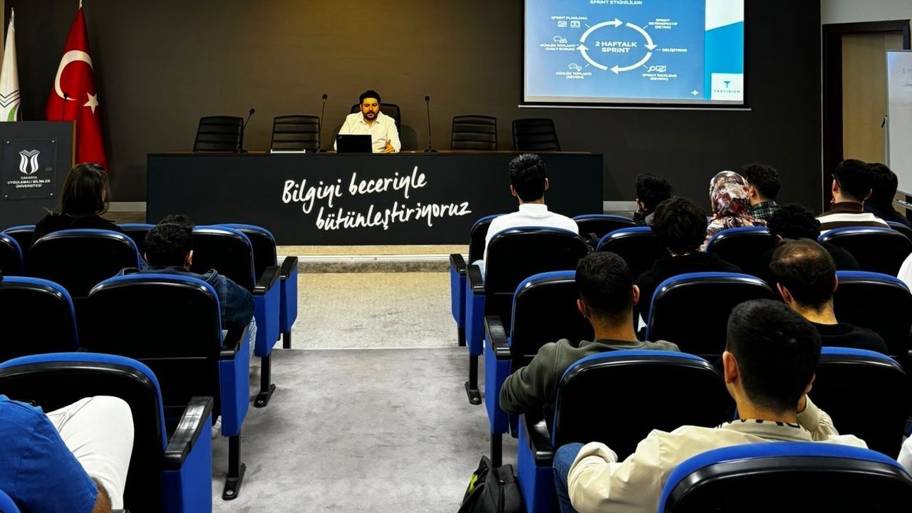 SUBÜ'de 'Sektörle Buluşma': Kerem Metin Yazılım Testlerini Anlattı