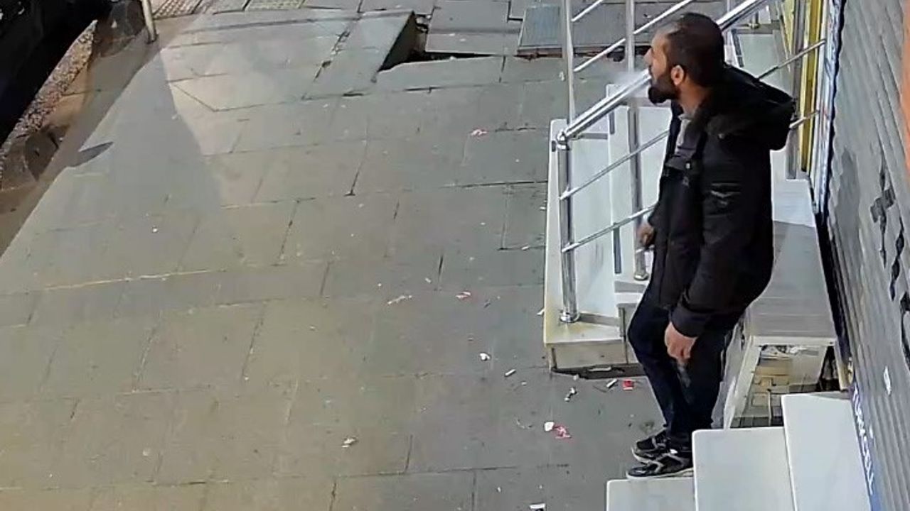 Sultangazi'de Eski Koca Dehşeti: Güvenlik Kamerası Görüntüleri Ortaya Çıktı