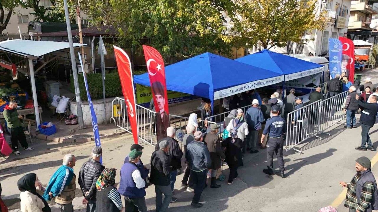 Sultanhisar'da Ata Tohumlu Kışlık Fideler Ücretsiz Dağıtıldı